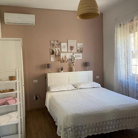 Camera Maestrale Bed & Breakfast Fiumicino Exterior photo